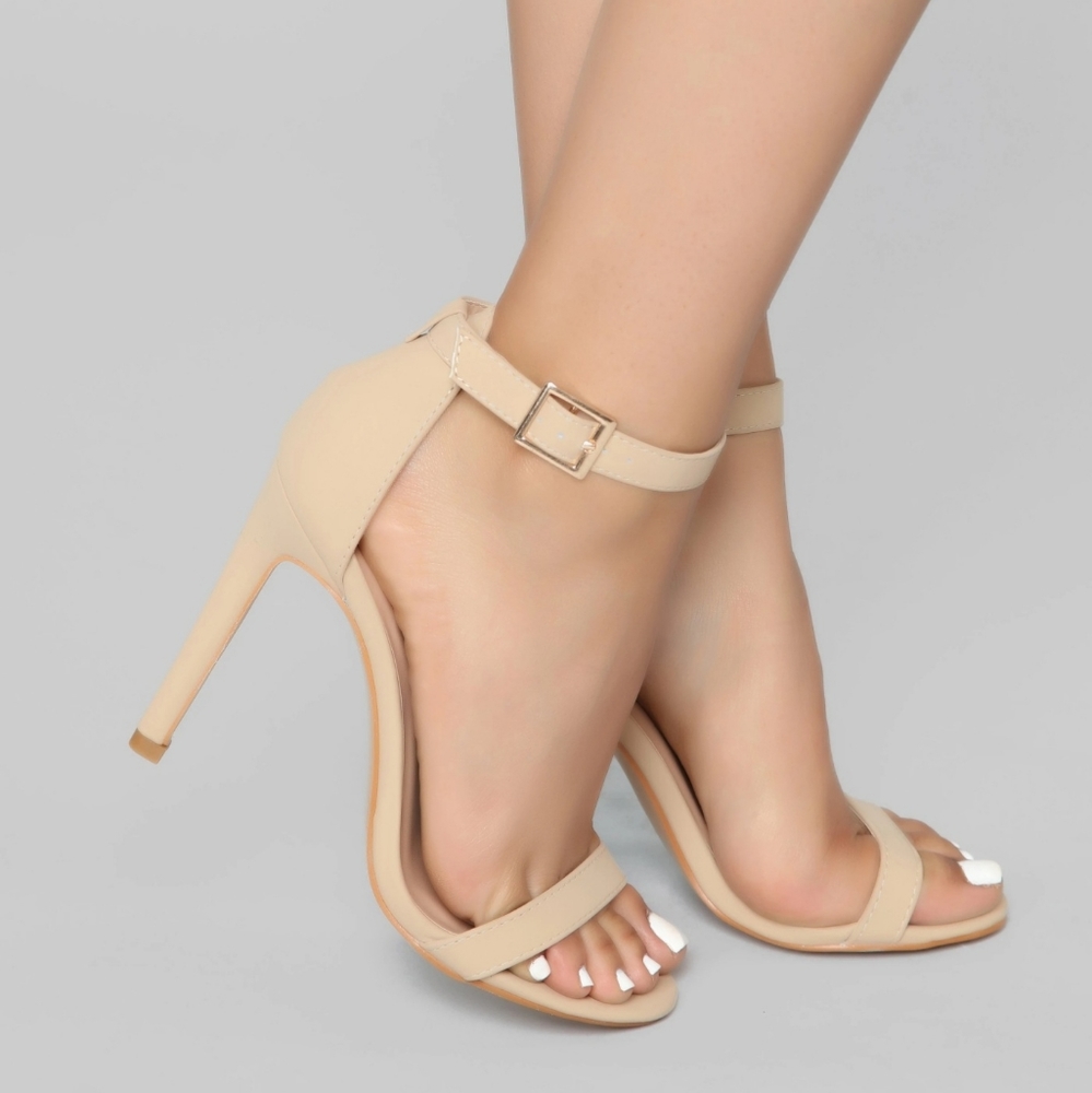 Fashion Nova 4inch heels never worn
